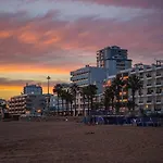 Apartament A 5 Min A Pe Da Praia, Com Terraco Grande Ao Sol, No Res-chao Quarteira