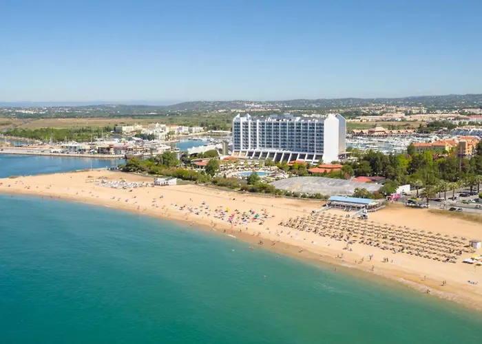 Apartman A 5 Min A Pe Da Praia, Com Terraco Grande Ao Sol, No Res-chao *