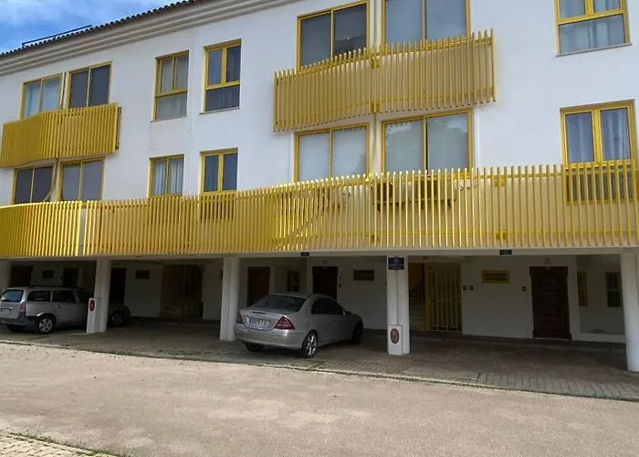 Apartman A 5 Min A Pe Da Praia, Com Terraco Grande Ao Sol, No Res-chao *