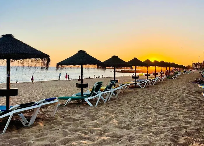 A 5 Min A Pe Da Praia, Com Terraco Grande Ao Sol, No Res-chao Apartman Quarteira